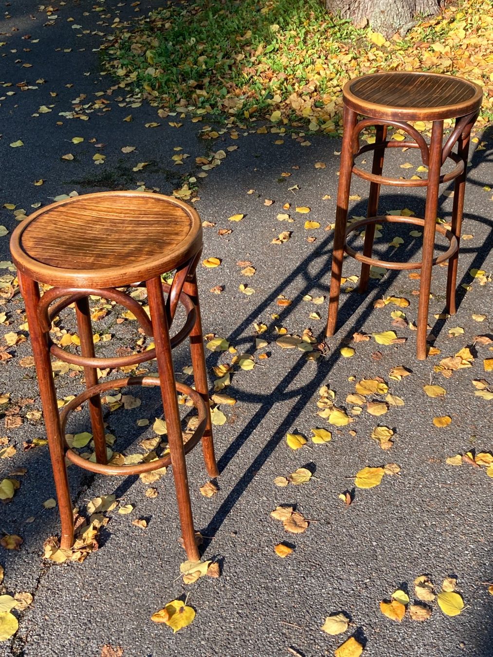 Hocker: Barhocker antik Jugenstil – Gebraucht aus Bottmingen von ditschli63 2