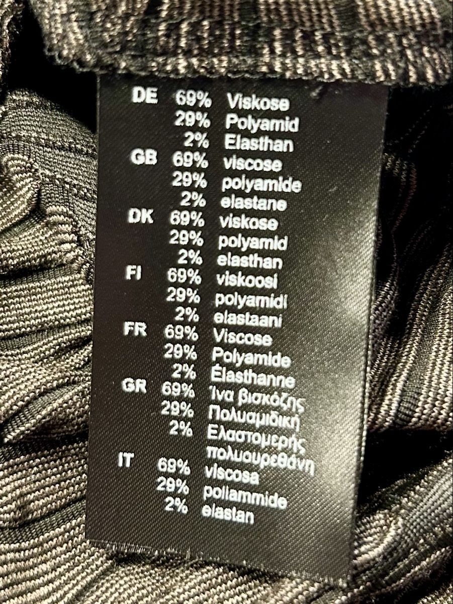Camicette: Vetono Bluse, Grösse 36, neu mit Etikette – Nuovo e nell'imballaggio originale da Oberhasli venduto da anzis 5