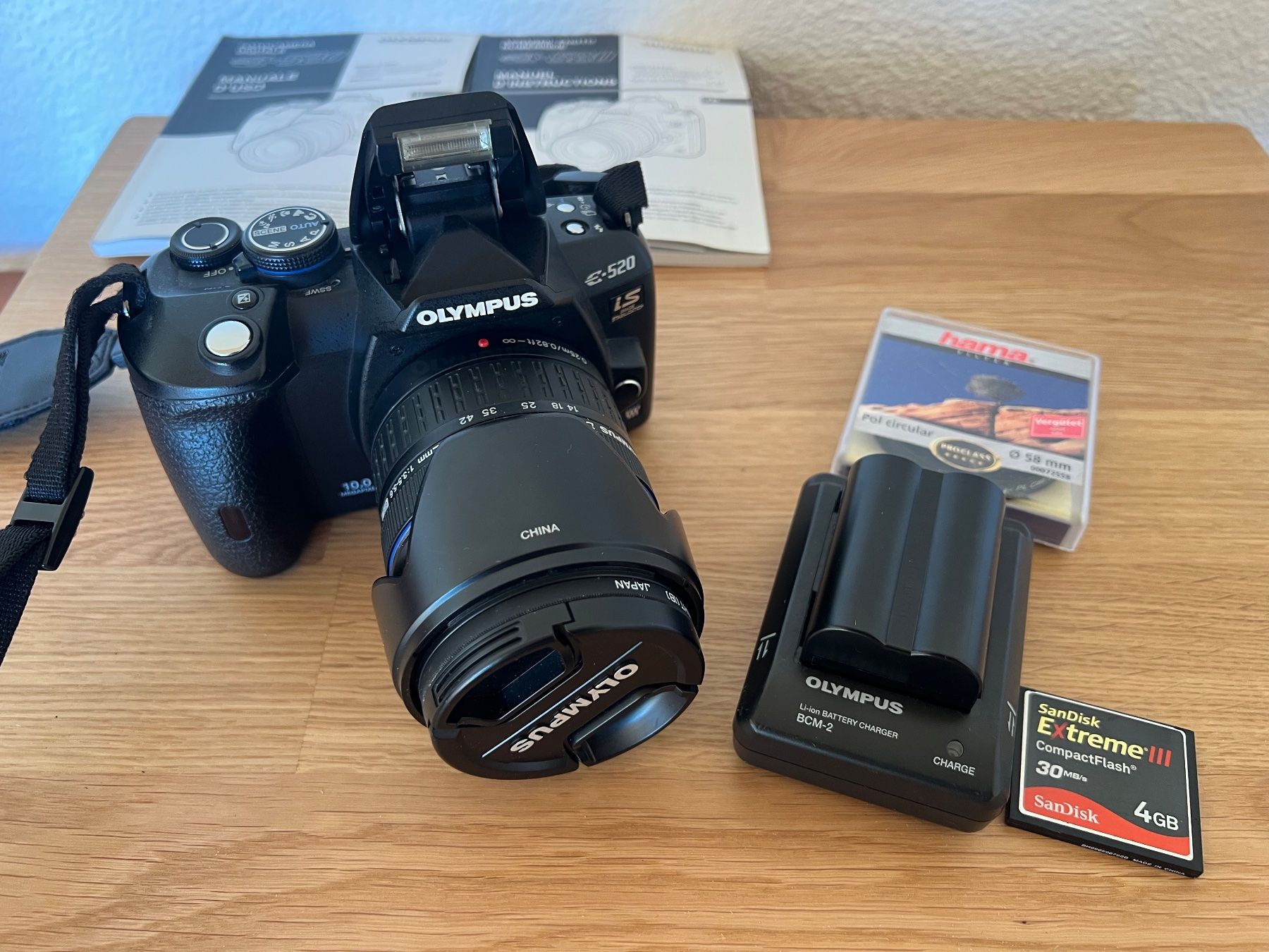 Olympus Fotocamera: Olympus E-520, mit Image Stabilisator – Difettoso da Zürich venduto da Gianni 1