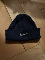 Bonnet Nike bleu marine