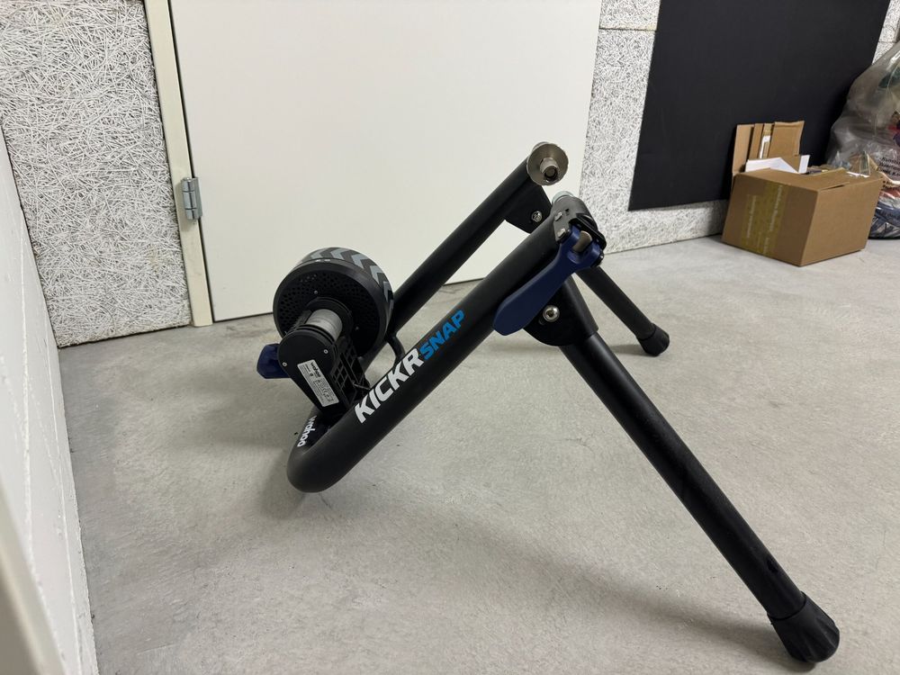 Wahoo Kickr Snap Rollentrainer (Gebraucht) in Bonstetten für CHF 149 ...