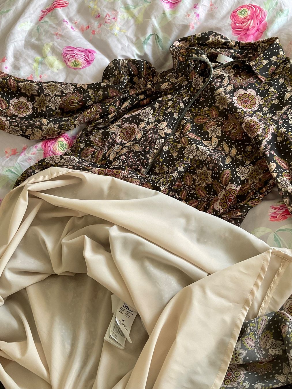 Cinque Kleider: CINQUE Midi Kleid Gr 38 braun mit Taschen – Gebraucht aus Urdorf von alda02 9