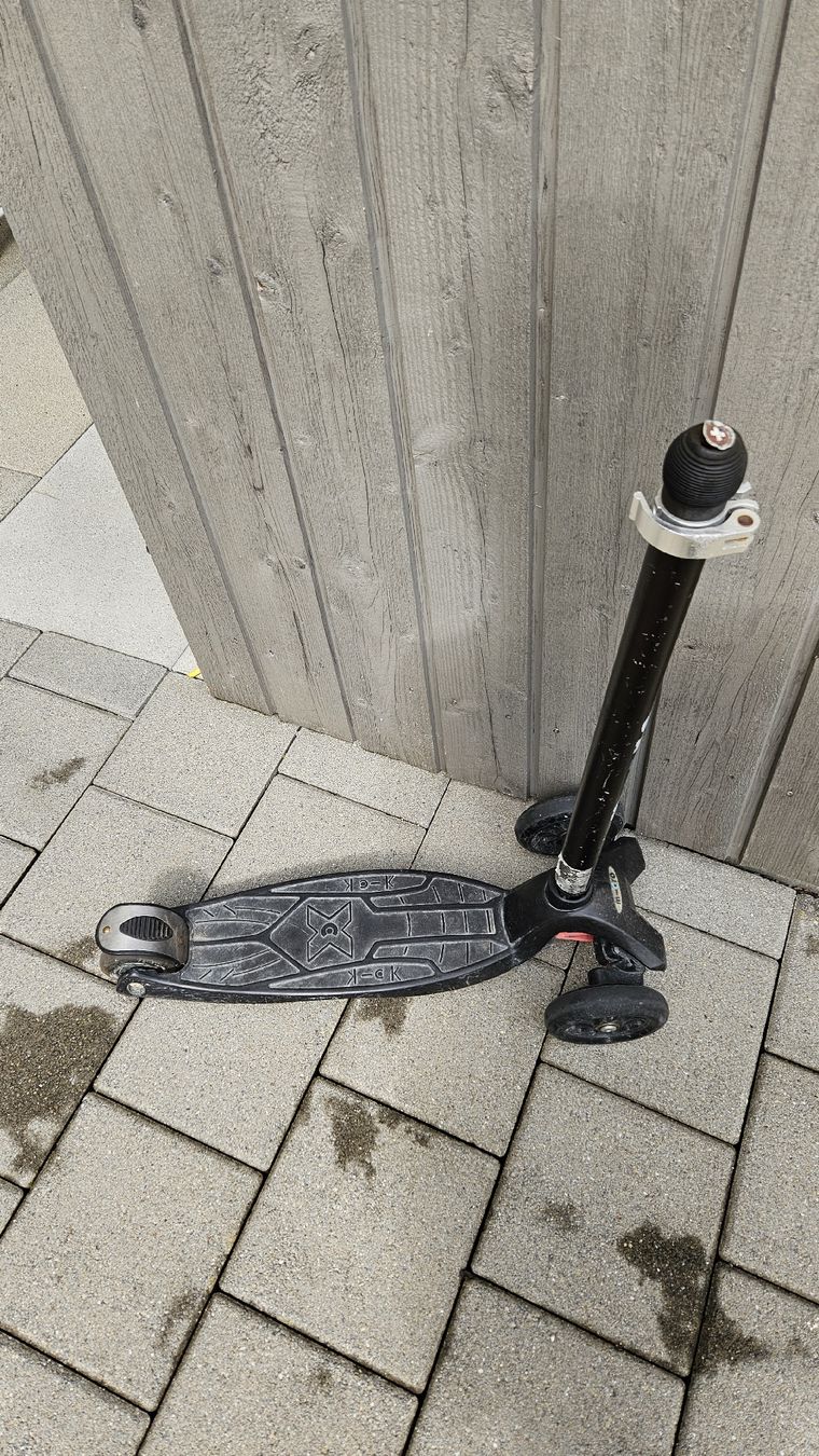 Micro Fahrzeuge für Kinder: Micro Scooter mit Joystick – Gebraucht aus Rikon im Tösstal von fragolina40 1