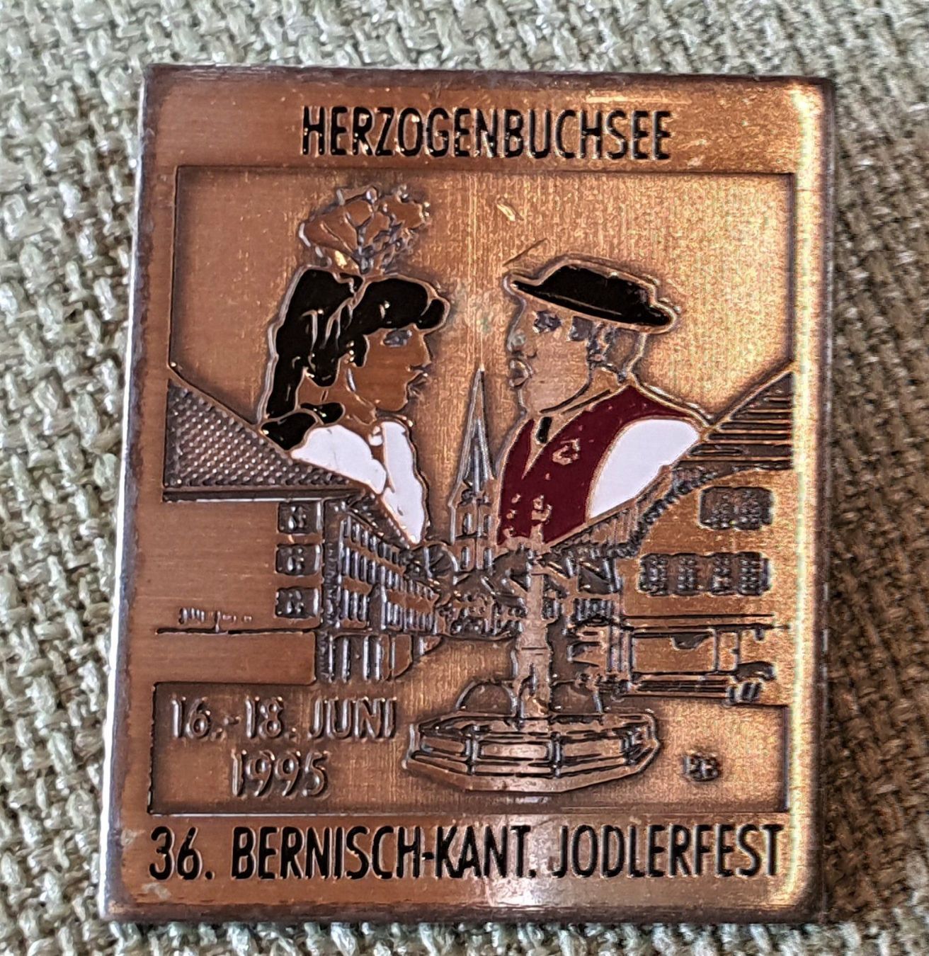 Coperchi dei cremini per caffè: D371 - Jodlerfest Herzogenbuchsee 1995 – Usato da Reinach BL venduto da Boston-Verkauf