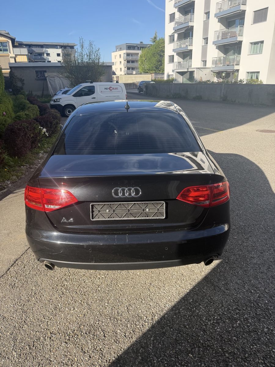 Audi Autos: Audi a4 3.2 v6 – Neu (gemäss Beschreibung) aus Bulle von alv_jg7y 2