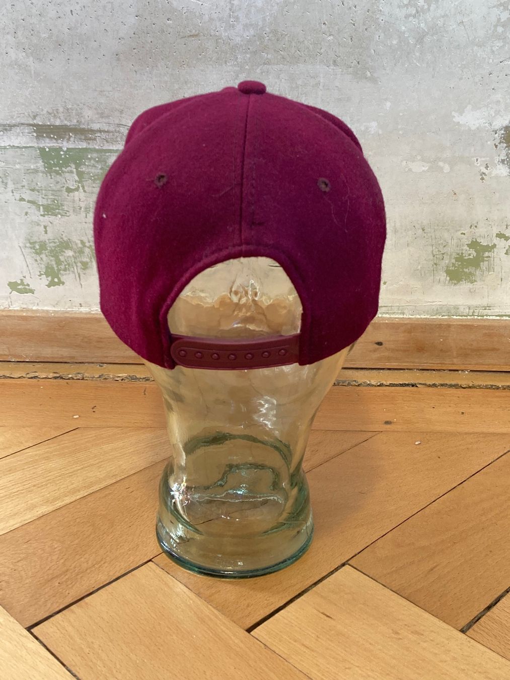 Copricapi, berretti & cappellini: Vintage 90s Cap Switzerland Ski Wool Embroidered 6-Panel – Usato da Zürich venduto da le_souk 3