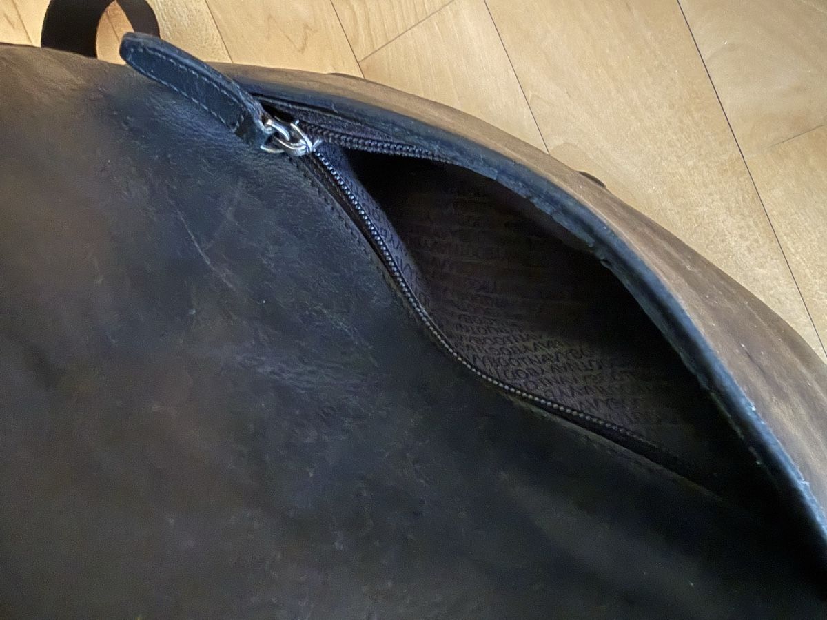 Navyboot Zaini: Navyboot Leder Rucksack schwarz – Usato da Uster venduto da Schangnau87 6