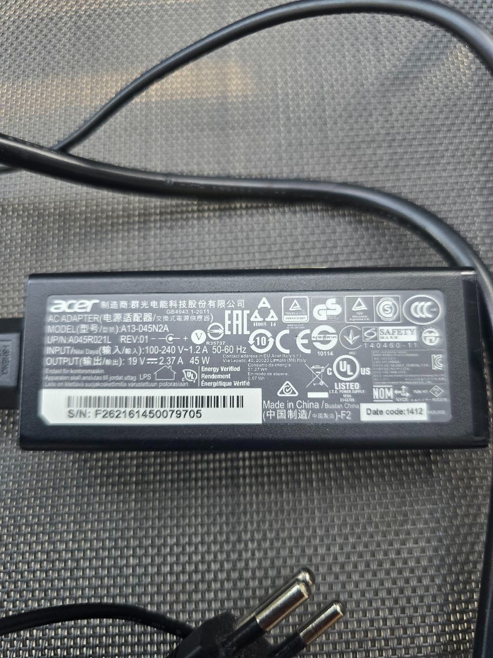 Acer Caricabatterie: Acer Ladegerät Netzteil 45 Watt Original – Usato da Suberg venduto da Lovelyfashion 1