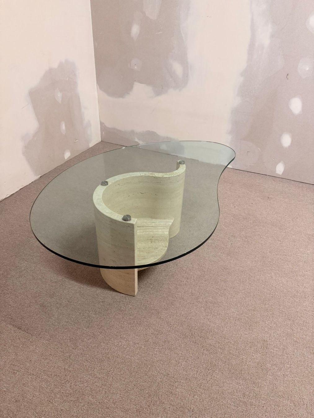 Tavoli: Travertin Couchtisch mit Glasplatte Coffee Table – Usato da Rickenbach ZH venduto da Der-Insider 4