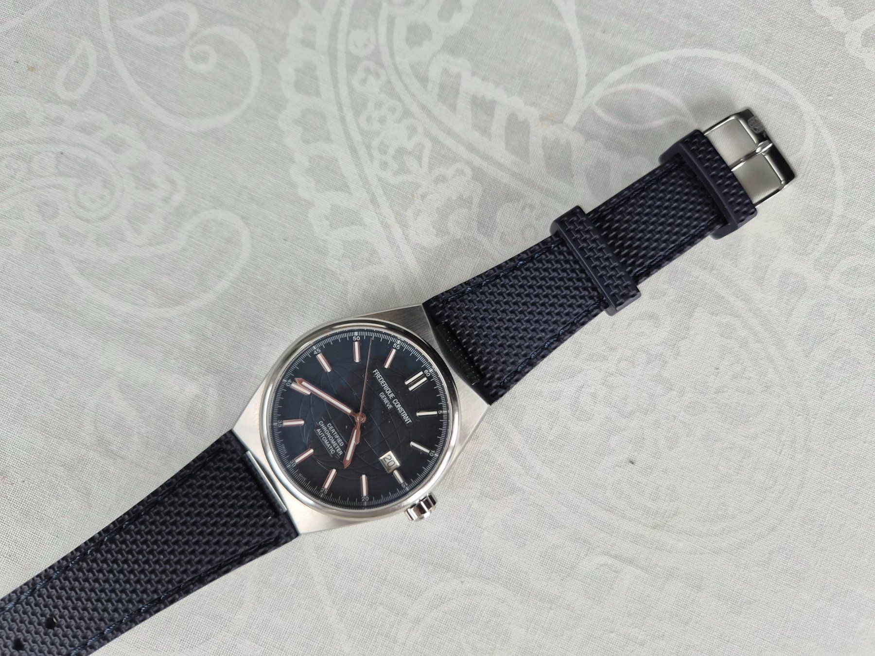 Frederique Constant Montres: Frederique Constant Highlife Automatic 41 COSC – Neuf (Voir description) à Chabrey par Horology 1