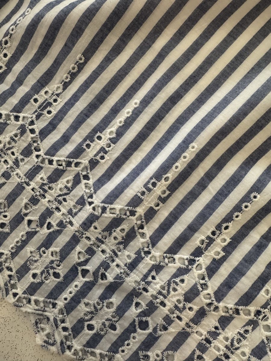 H&M T-Shirts: Top a righe H&M con ricami taglia 38 – Gebraucht aus Grono von tes_6t5v 2