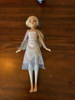 Poupée Elsa reine des neiges 