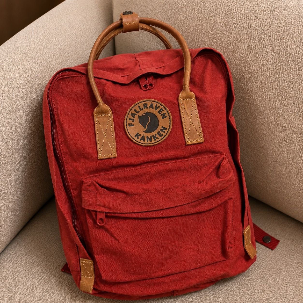 Fjällräven Zaini: Fjällraven Kanken Rucksack – Usato da Bottmingen venduto da ana_5hrv