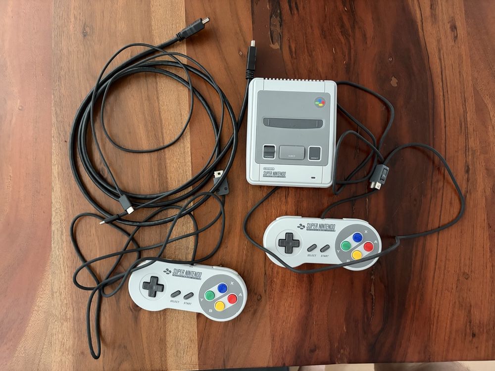 Super Nintendo Classic Mini (Neu (gemäss Beschreibung)) in Luzern für ...