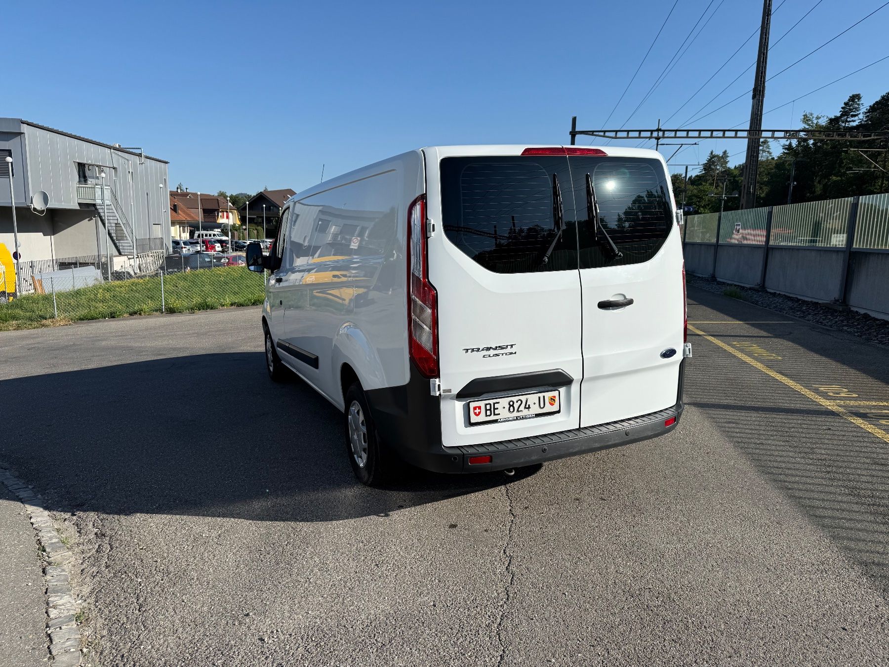 Ford Veicoli commerciali: Ford Transit Custom Van 310 L2H1 – Usato da Uttigen venduto da Pascal90 4