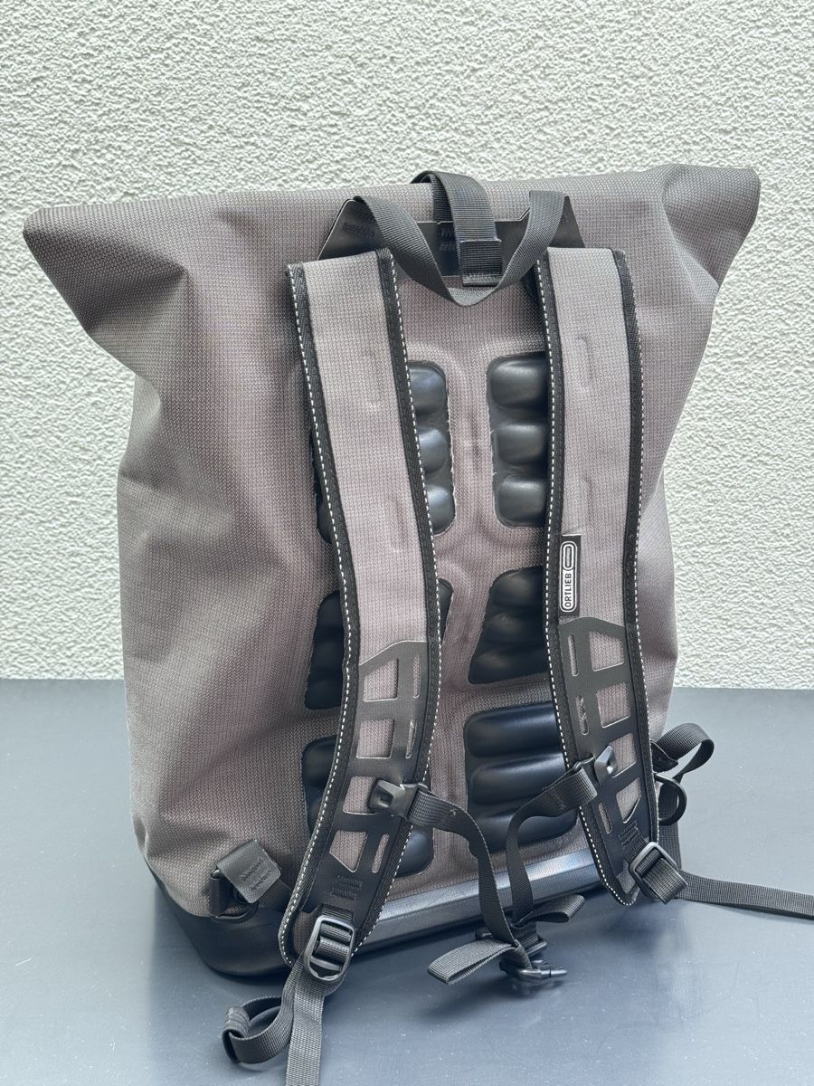 Ortlieb Sacs à dos: ORTLIEB - Commuter-Daypack Urban 27 – D'occasion à Lyss par ka_stein 1