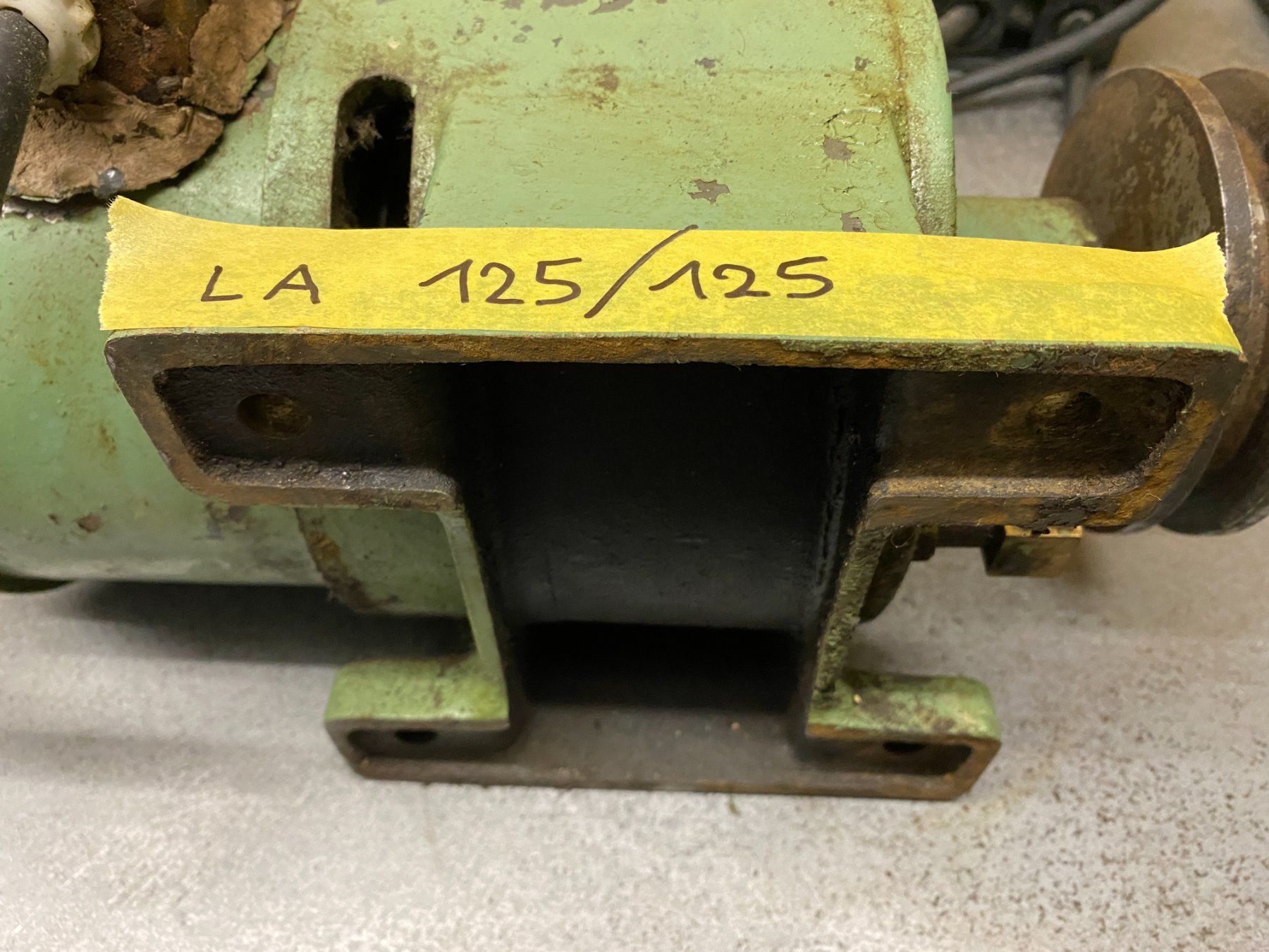 Moteurs: Alter Elektromotor – D'occasion à Schönenbuch par Laubfrosch05 5