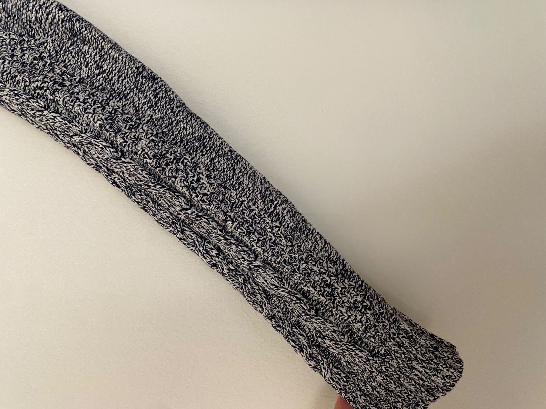 Mango Maglioni & Felpe: Pullover von MANGO (Grösse M) – Usato da Basel venduto da vul_ws96 4