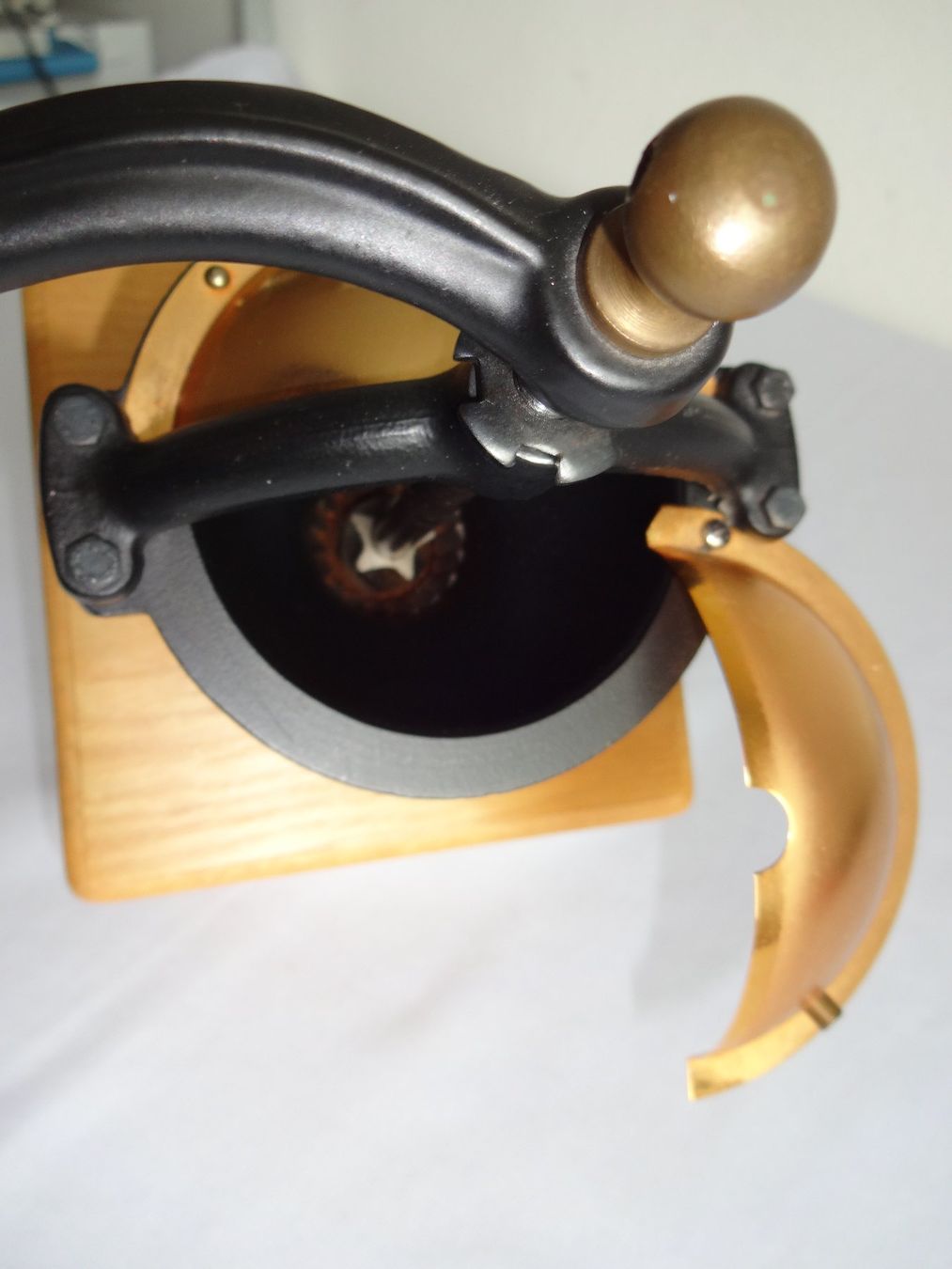 Elettrodomestici da cucina: Hand Kaffeemühle, Neu – Nuovo (secondo la descrizione) da Frauenfeld venduto da Jahy 4