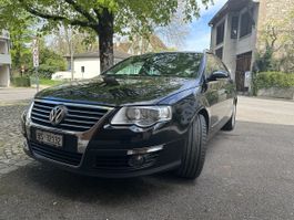 VW Passat 3.2 4M