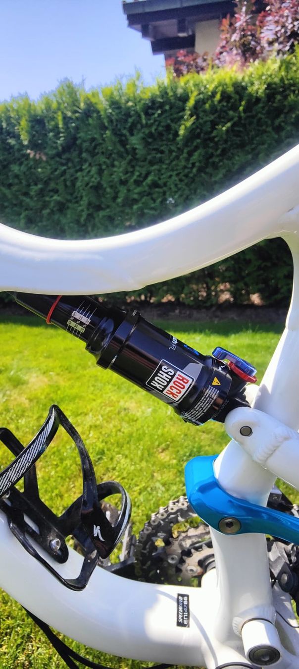 Specialized Vélos: Fully Specialized Grösse M – D'occasion à Sins par Sconza 4
