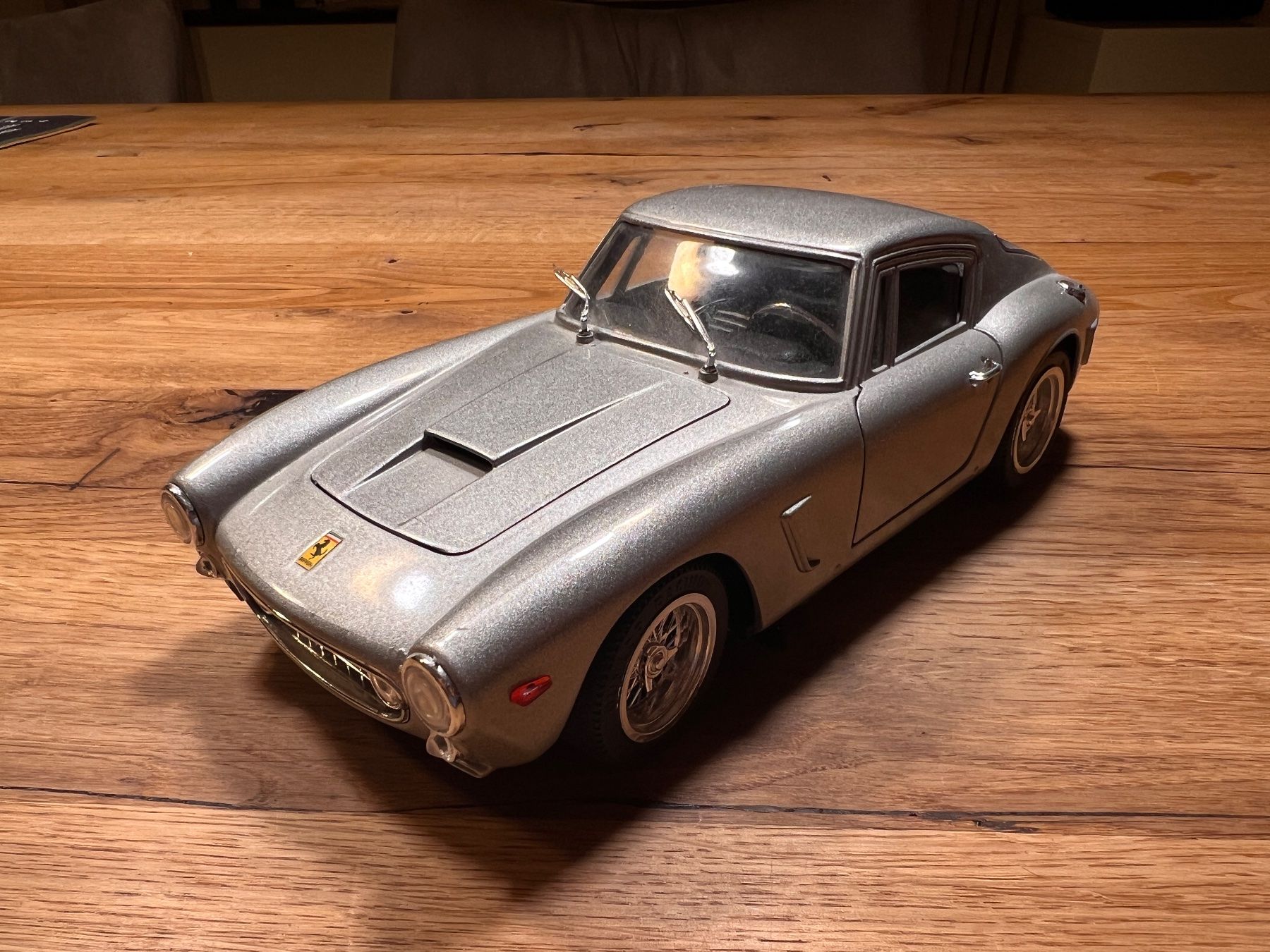 Ferrari Modellini d'auto: Ferrari 250GT Berlinette 1:18 – Usato da Hagneck venduto da Stejobe 3
