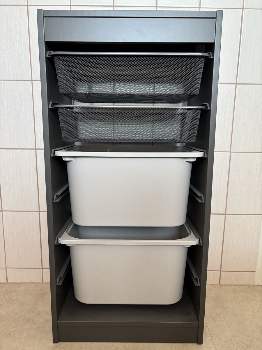 Scaffali: Ikea Regal Trofast – Usato da Basel venduto da Rose9917