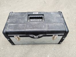 Werkzeugkiste Stakon mit Werkzeug