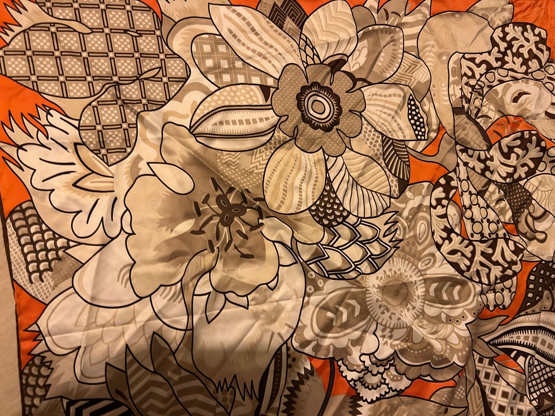 Foulards, Tücher & Schals: Orange Seidenschal mit Blumenmuster - Sommer Accessoire – Neu (gemäss Beschreibung) aus Zürich von Caffeinecat 2