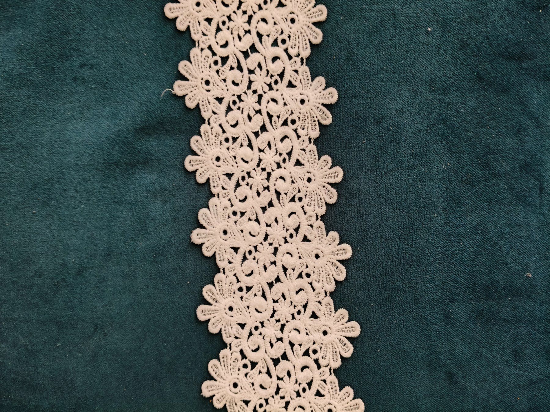 Nastri decorativi: Spitzenstoff mit Blumenmuster — Wunderschöne, feine Spitze – Nuovo (secondo la descrizione) da Urtenen-Schönbühl venduto da sep_k9jk 3