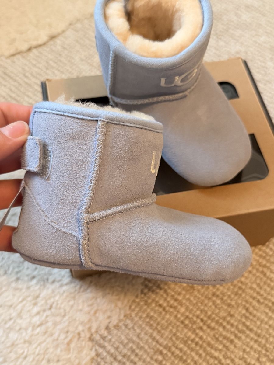 Ugg Scarpe per ragazzi: UGG Babyschuhe I Jesse hellblau Grösse 4/5 Neu – Nuovo e nell'imballaggio originale da Dietikon venduto da jes_2jbf 3