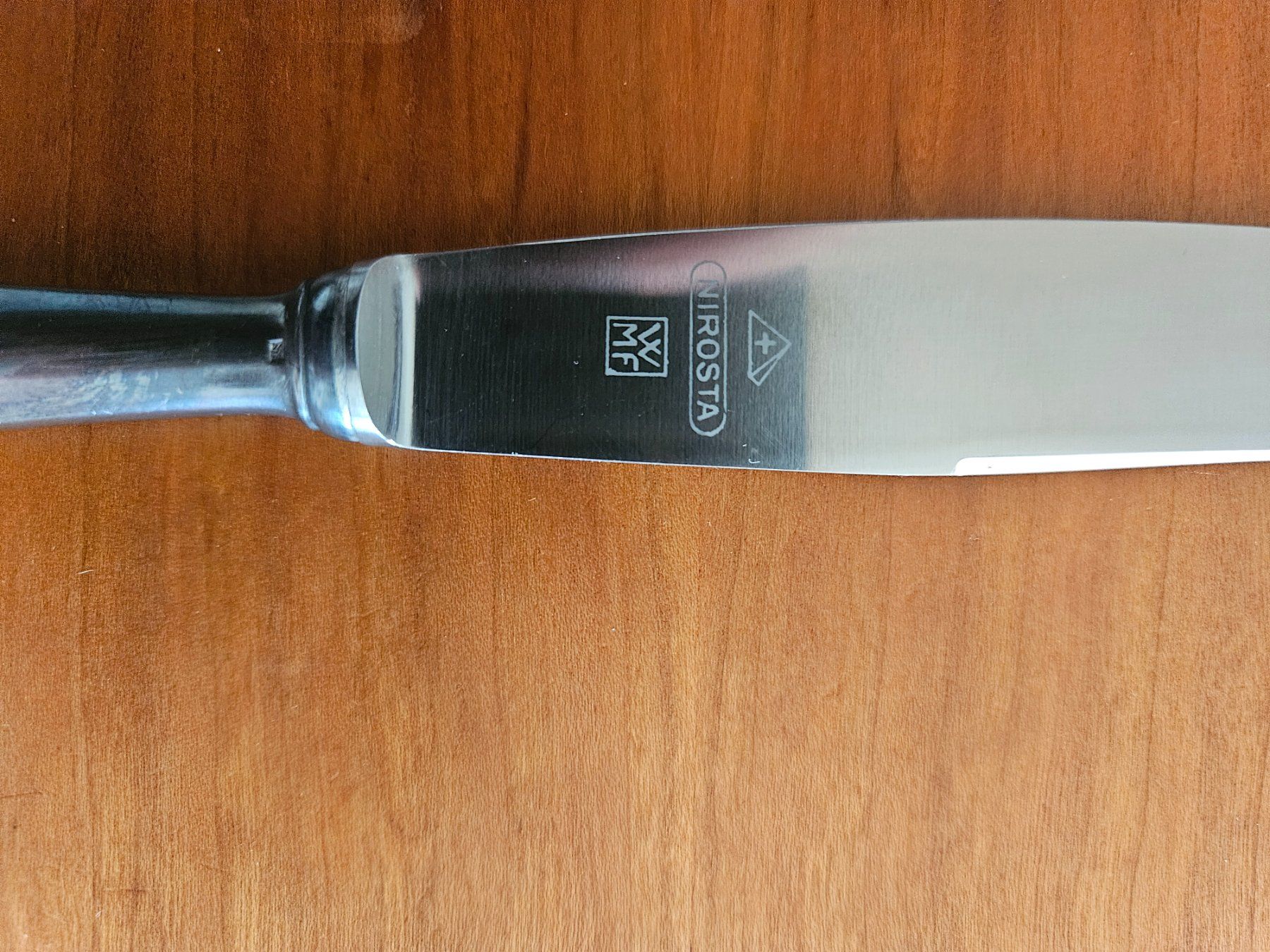 WMF Besteck: 4 WMF Nirosta Messer versilbert – Gebraucht aus Ittigen von Myriamstr 2