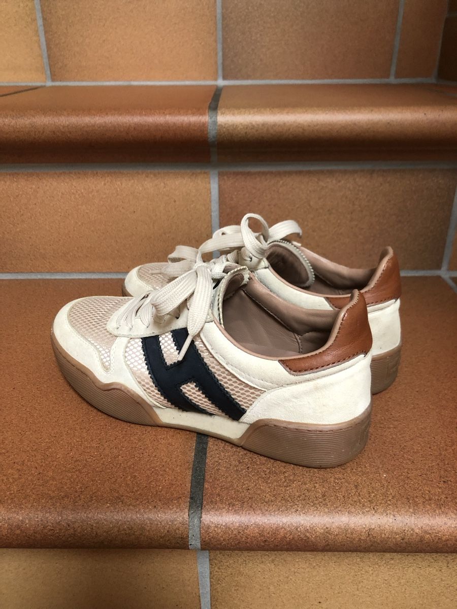 Hogan Damenschuhe: Hogan Damenschuhe Sneaker – Gebraucht aus Näfels von fritzjk