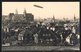 Erfurt, startender Zeppelin über der St
