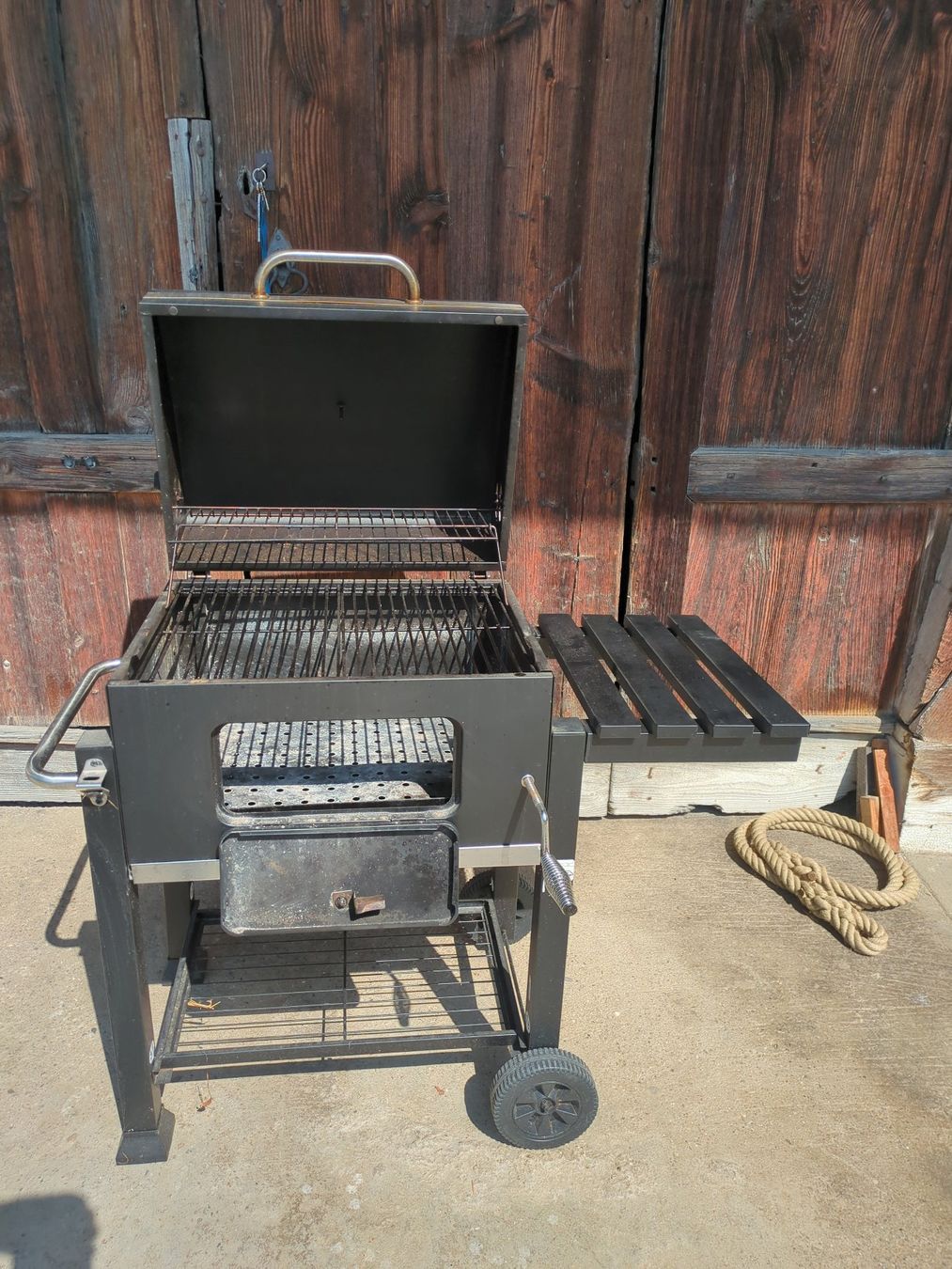 Grills: Grill à charbon Folky III – Gebraucht aus Villarepos von PhiVM 1