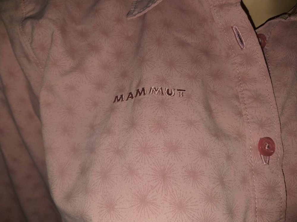 Mammut Blusen: Chemisier / Bluse MAMMUT  Taille / Grosse M.... – Gebraucht aus Cossonay-ville von Super-Price-Quality 2