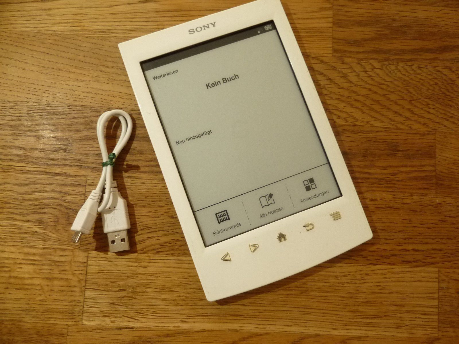 Sony Tablet PC: SONY E - Book Reader prs-t2 2GB, WLAN, 6"/15,2cm – Usato da Hochfelden venduto da swissice