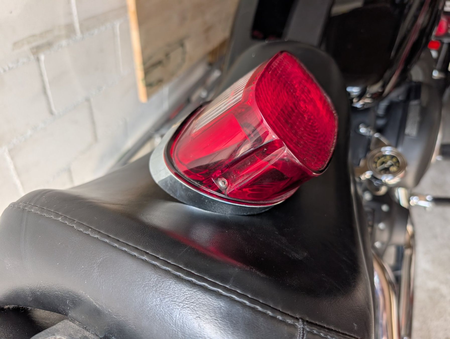 Harley-Davidson Tutti i ricambio per moto: Harley Davidson Rücklicht 68066-99 – Usato da Gebenstorf venduto da and_v55x 1