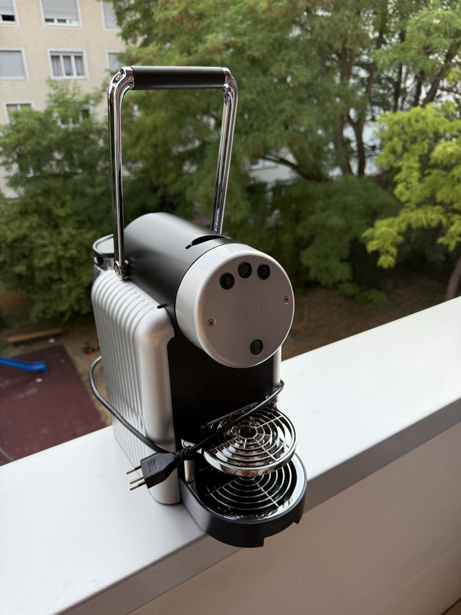 Nespresso Macchine per caffè & Macchine per espresso: Nespresso Kaffeemaschine Zenius 100 Pro Type 783 – Usato da Basel venduto da rome60 6