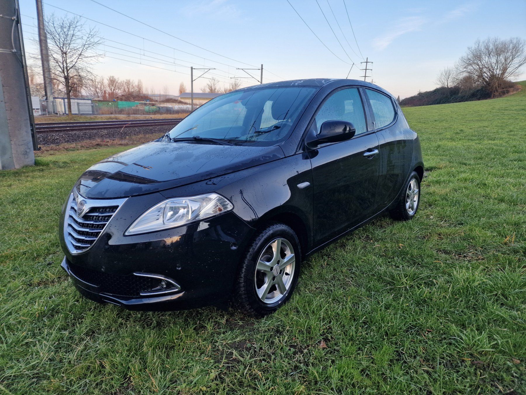 Lancia Automobili: Lancia Ypsilon 1.2 16V 2013 – Usato da Staad SG venduto da zotya20
