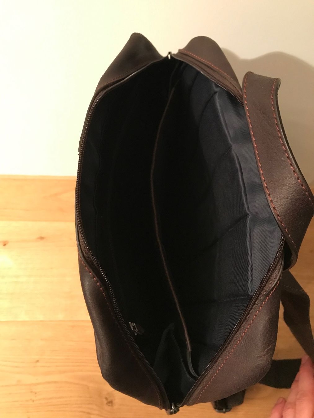 Zaini: Rucksack aus Leder – Nuovo (secondo la descrizione) da Küsnacht ZH venduto da Quiti 2