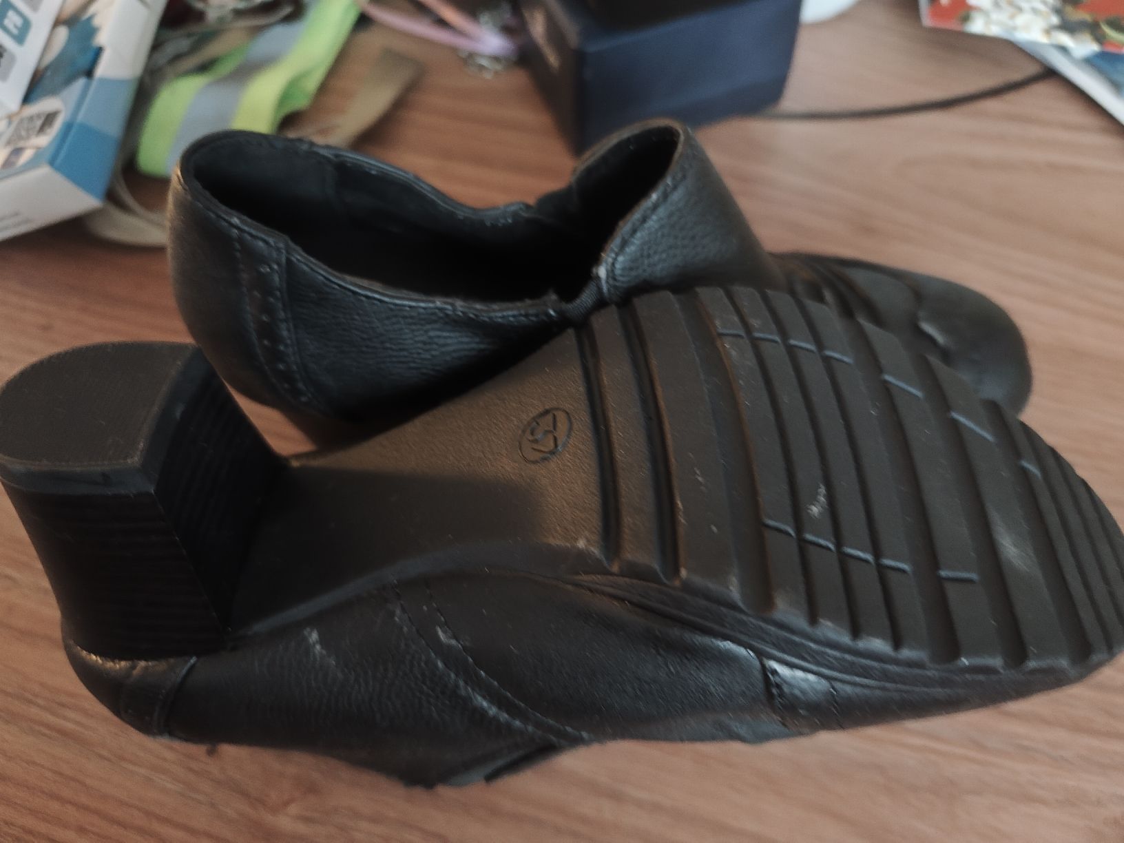 Scarpe da donna: Halbschuhe schwarz Leder Größe 37 – Nuovo (secondo la descrizione) da Muttenz venduto da Blizzard08 2