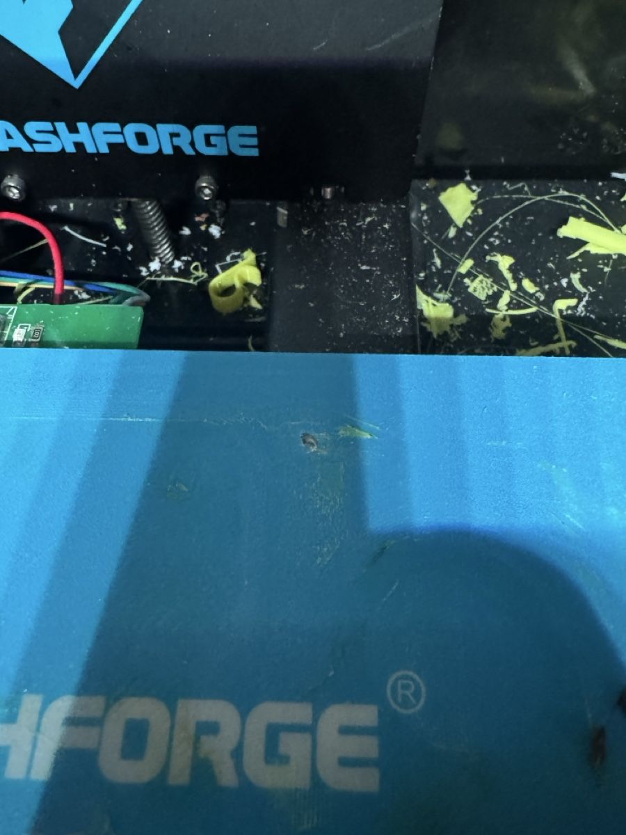 FlashForge Imprimante 3D: 3D Printer FlashForge Creator Pro mit Absaugung + Kamera – D'occasion à Rothrist par savic.stefan 3