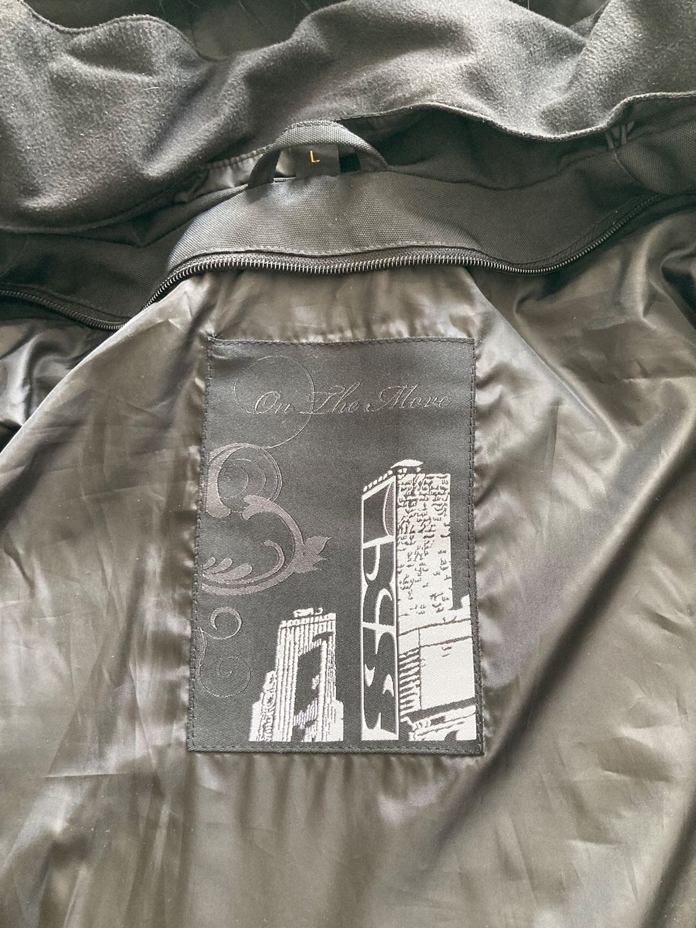 IXS Giacche: Veste de scooter avec renforcements, taille L – Usato da La Chaux-de-Fonds venduto da katica74 3