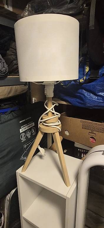 Lampes: Lampe de table Lauters  Ikea – D'occasion à RENNAZ par pri_lyc7 2