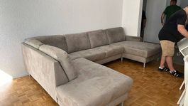 Grosse U-Sofa / Wohnlandschaft in Beige-Grau