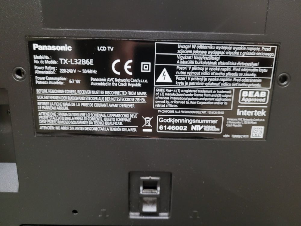 Panasonic TXL32B6E LCD TVMonitor 32" Slim Design schwarz Kaufen auf