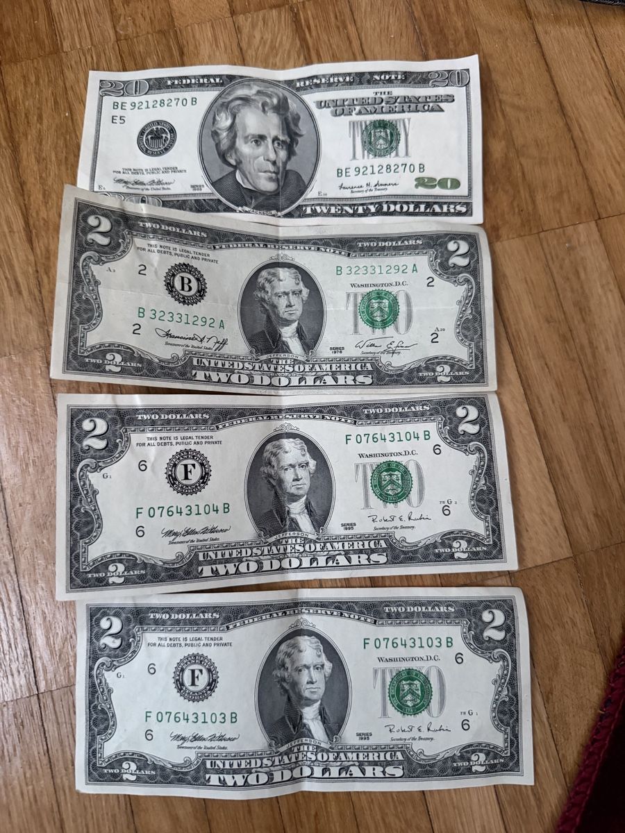 Banknoten: 26 Dollars US – Gebraucht aus Basel von nes_y79v