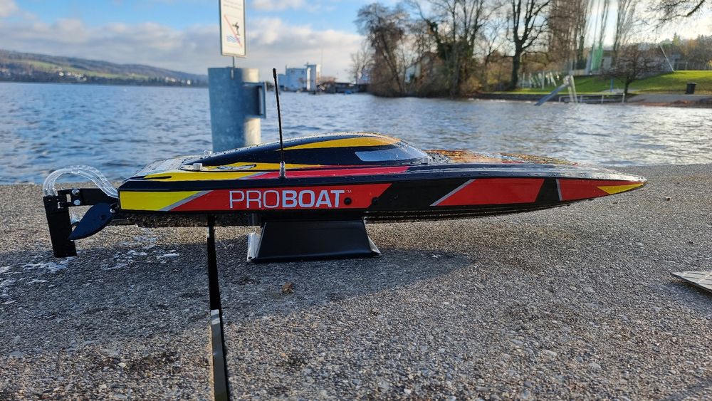 Rennboot Proboat Sonicwake V2 1