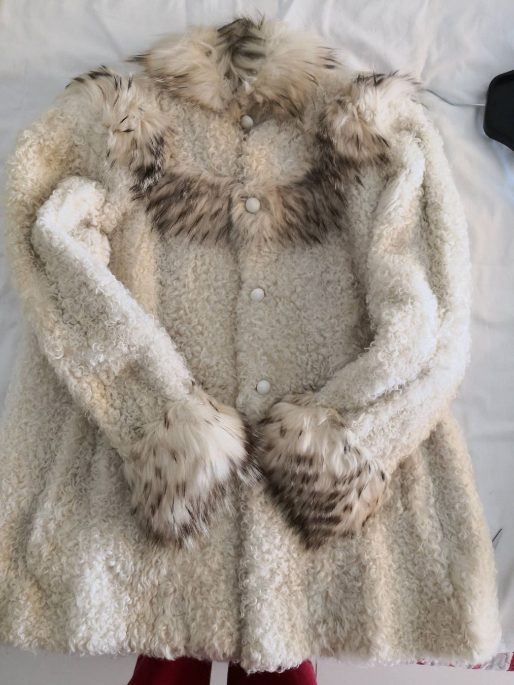 Saint Laurent Jacken: YSL – Pelzjacke – Neu (gemäss Beschreibung) aus Rancate von Solo_cose_belle 6